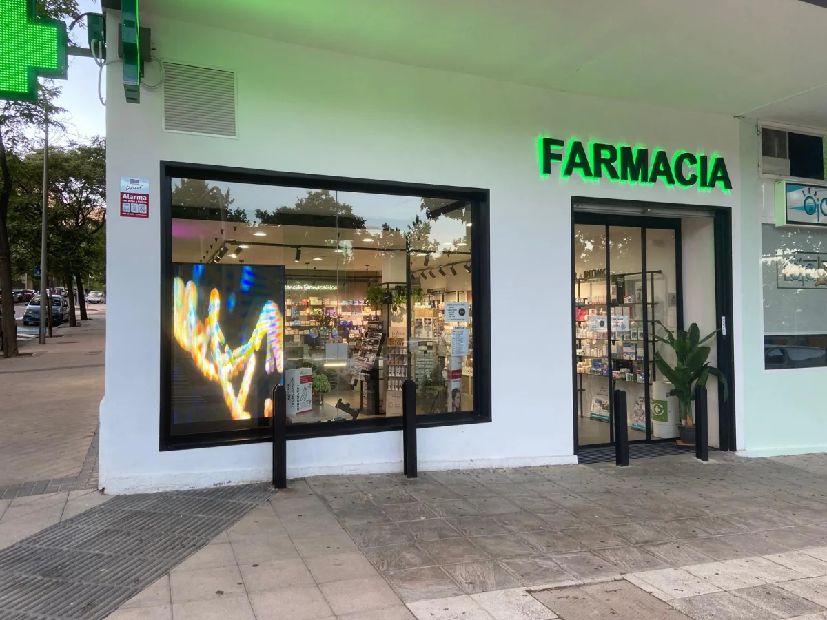 Farmacia La Cruz de la Peseta en Madrid