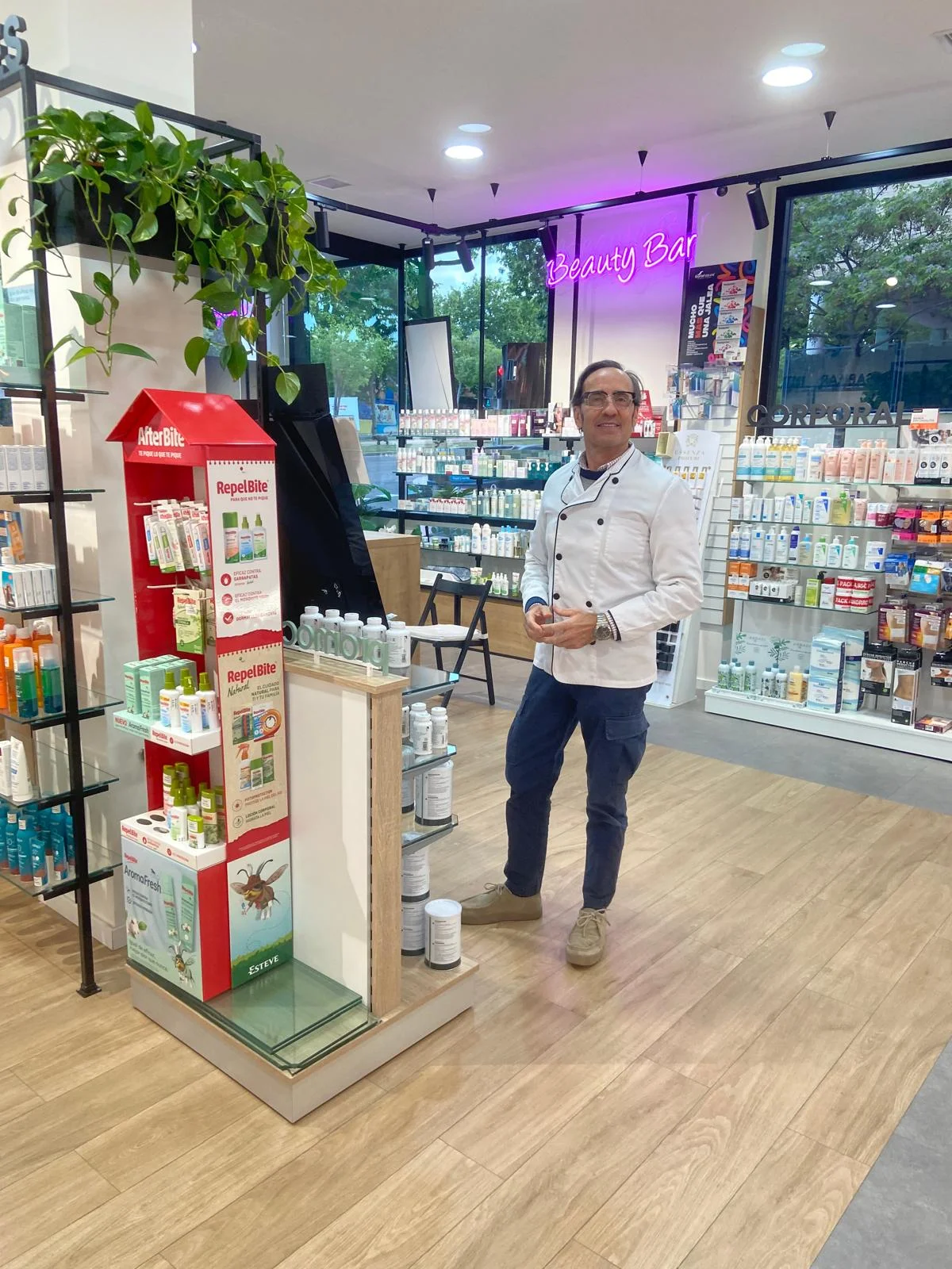 Farmacia La Cruz de la Peseta en Madrid