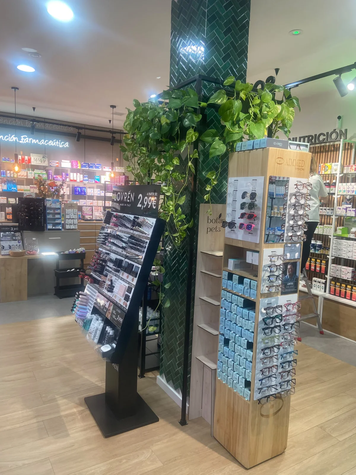 Farmacia La Cruz de la Peseta en Madrid