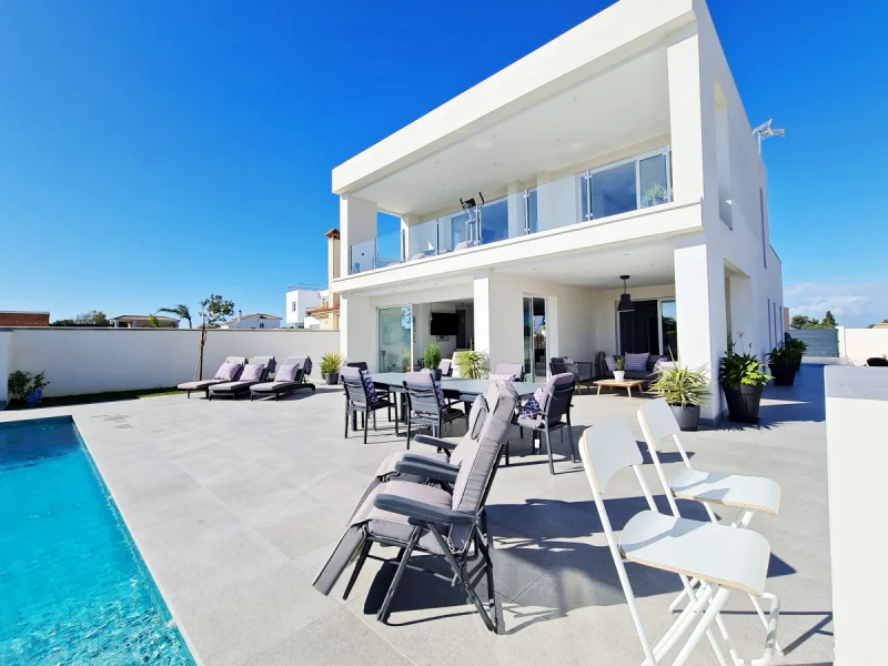 Andaluz Homes