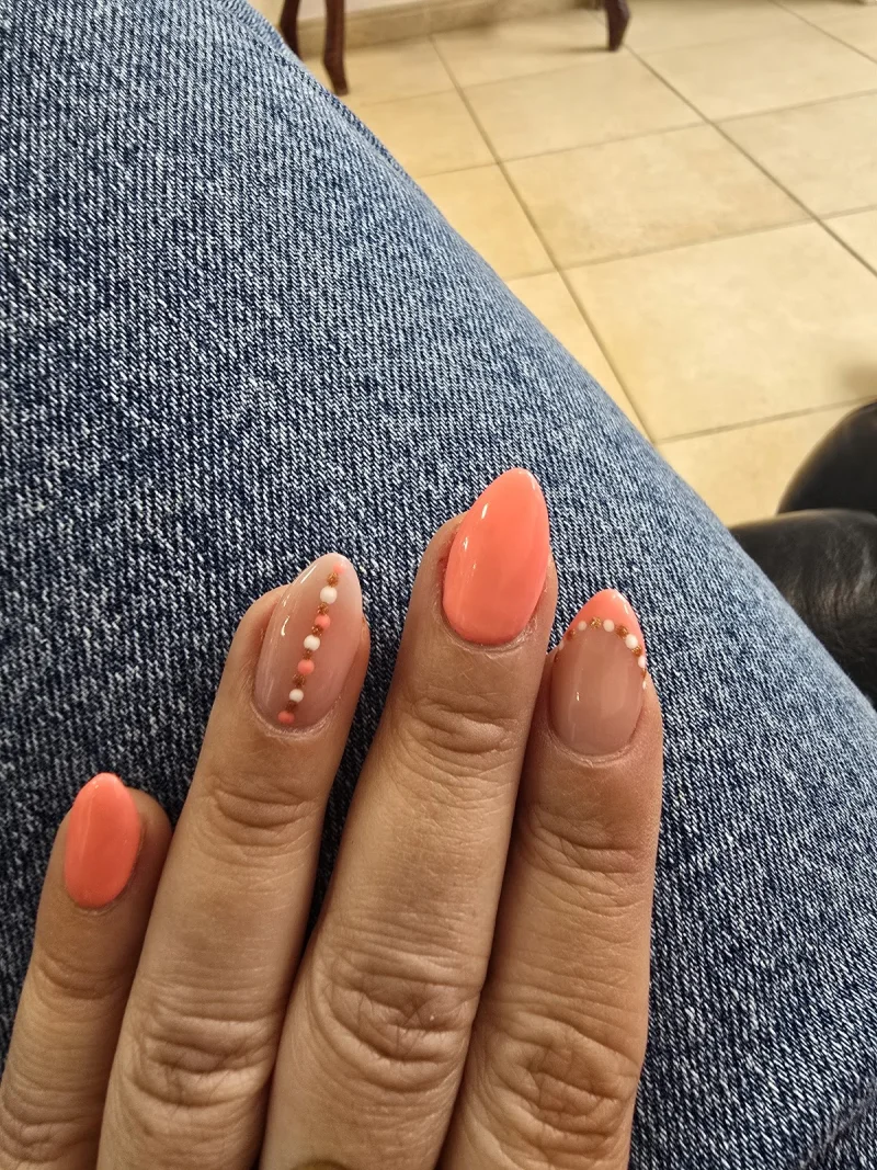 Paris Nails