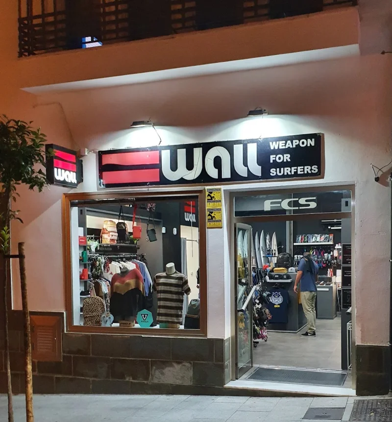 WALL
