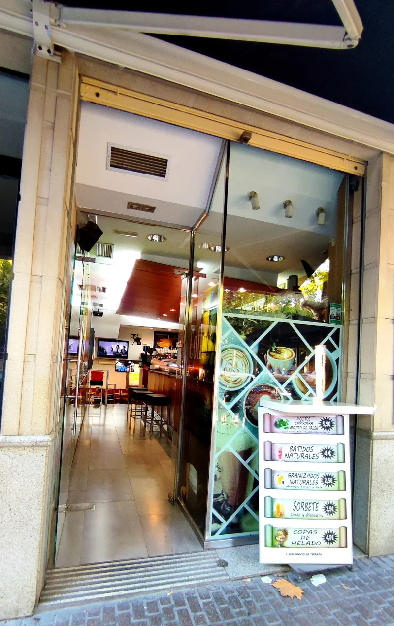 Café Cervantes