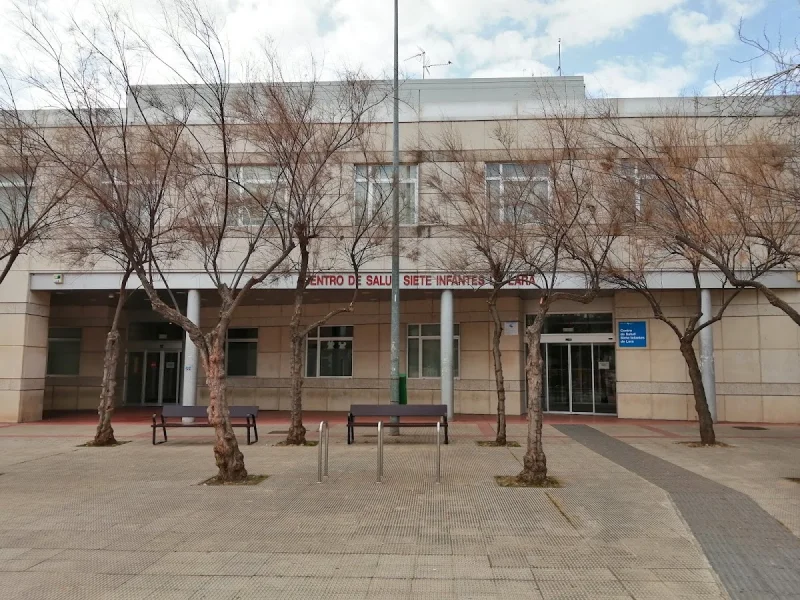Centro de Salud Siete Infantes de Lara