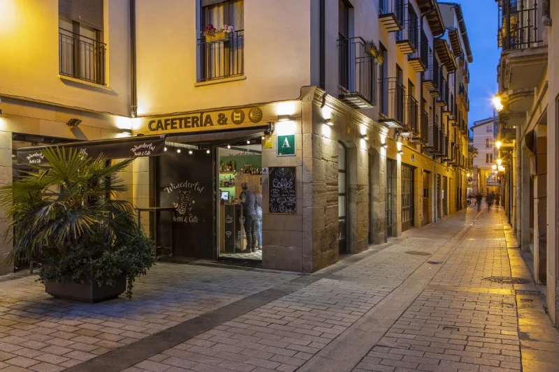 Winederful Hostel & Café Alojamiento en Logroño