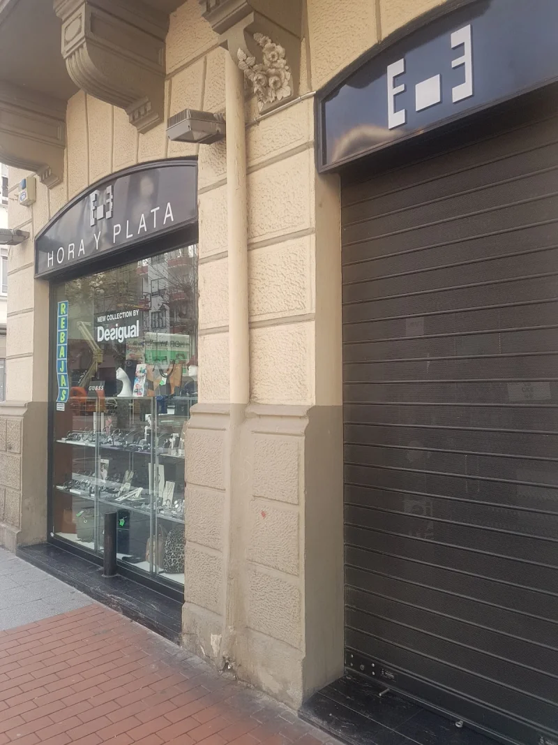 Hora y Plata