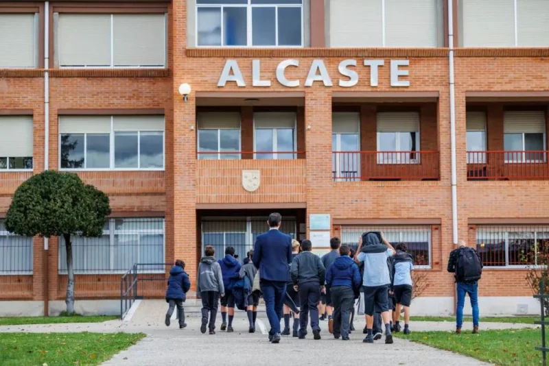 Alcaste·Las Fuentes: Colegio concertado [Logroño]