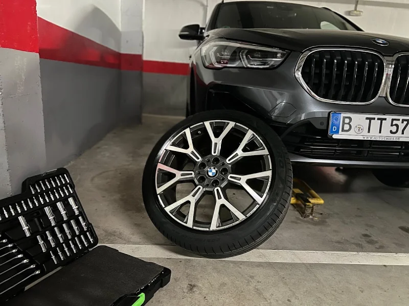 Street Mechanics Marbella