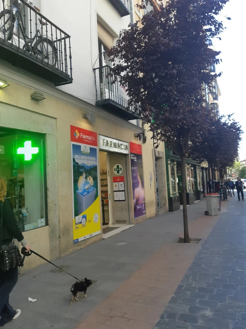 Farmacia Farmalife Santa Ana 24h/ 365 Pharmacy