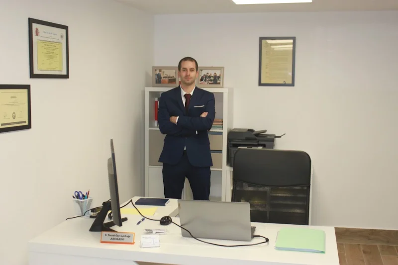 ABOGADO EXTRANJERÍA Y LABORAL - CARO LECHUGA ABOGADOS