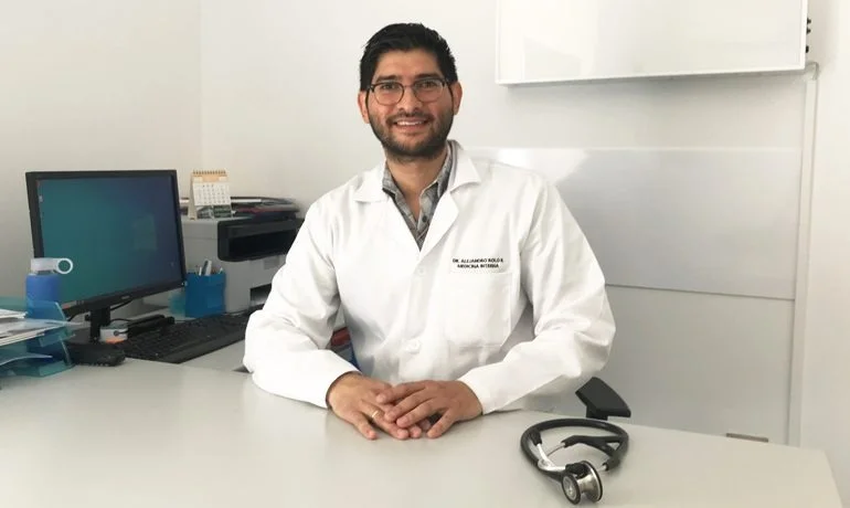 Dr. Alejandro Rolo Ramirez
