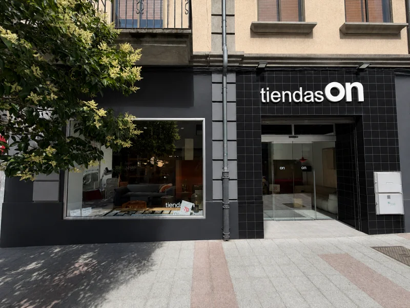 Tiendas On