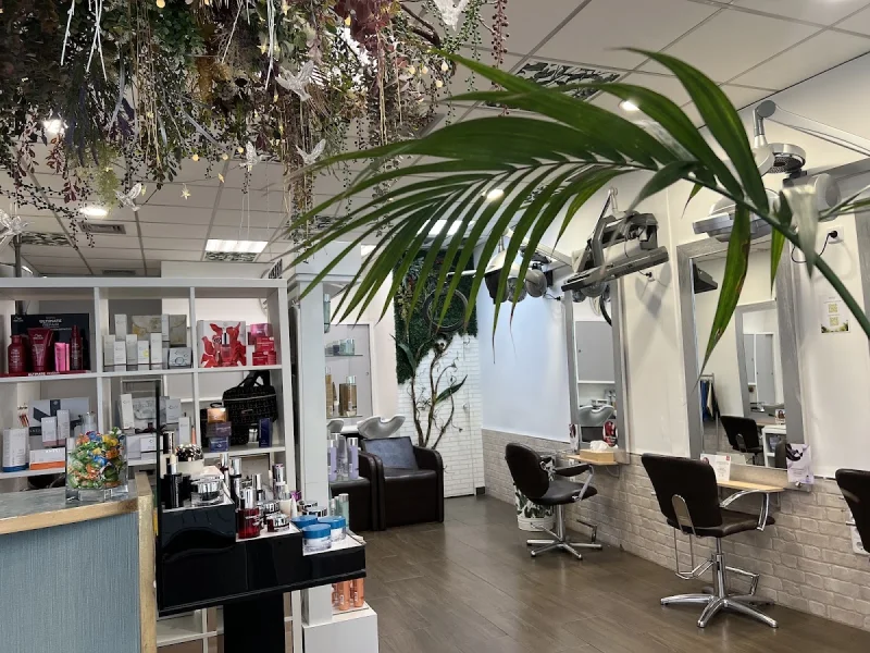 Estética y Peluquería Trucco