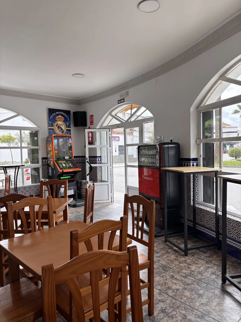 Café Bar Avenida