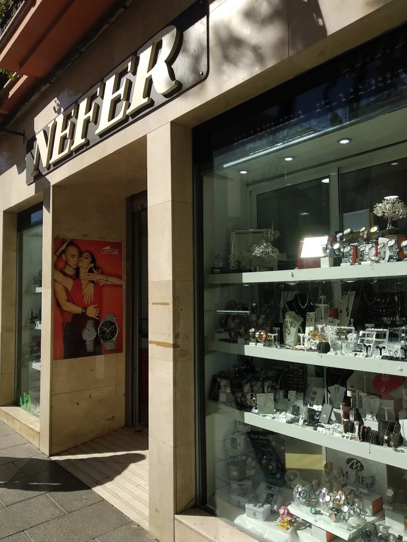 Nefer Complementos Joyería-Relojería