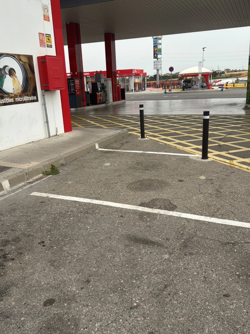 GM Fuel Stations La Gornal